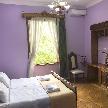 Wooden Museum Hotel Kutaisi Ngoại thất bức ảnh