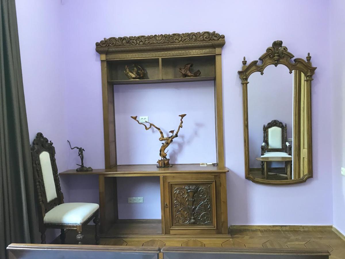Wooden Museum Hotel Kutaisi Ngoại thất bức ảnh