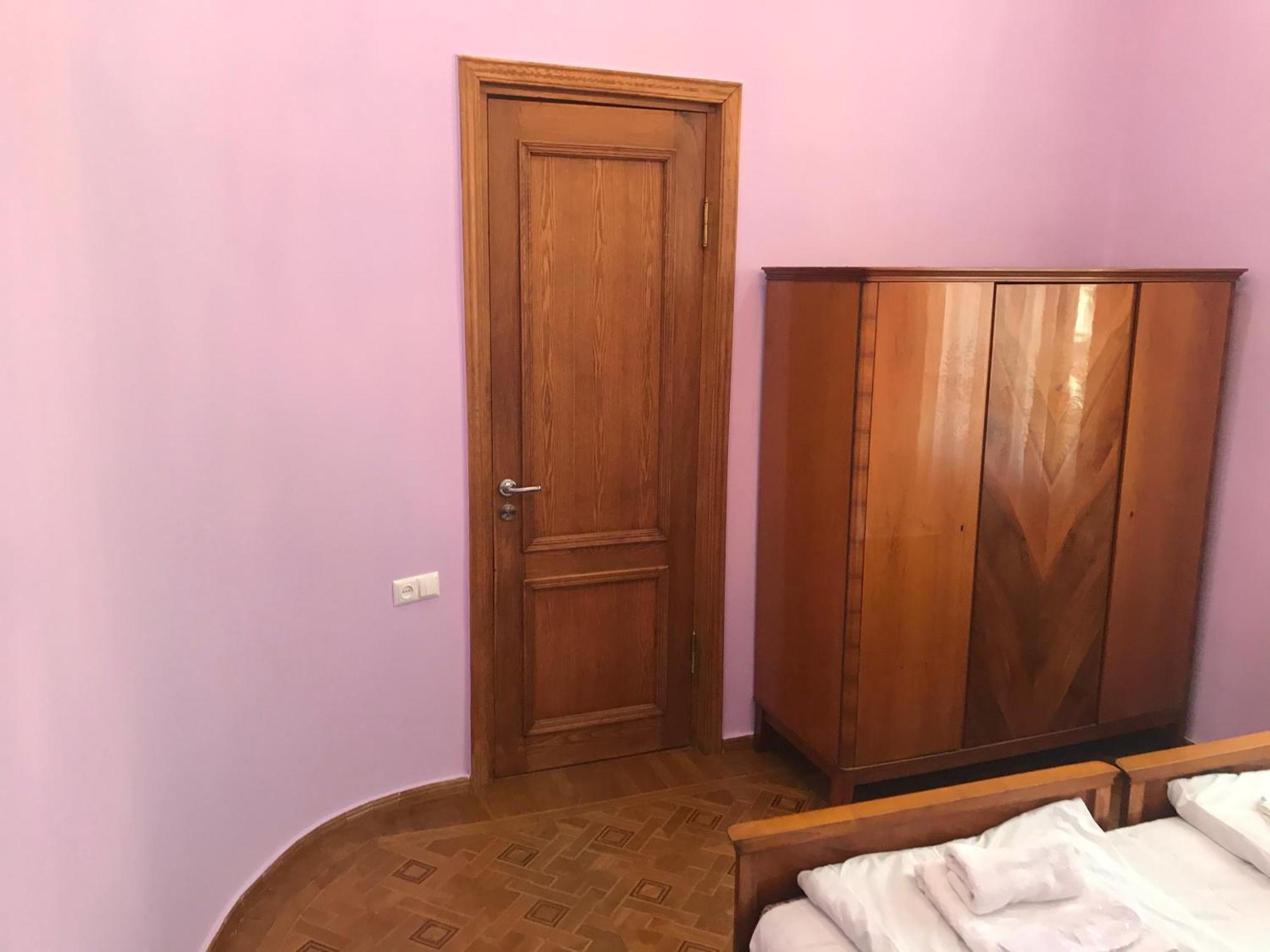 Wooden Museum Hotel Kutaisi Phòng bức ảnh