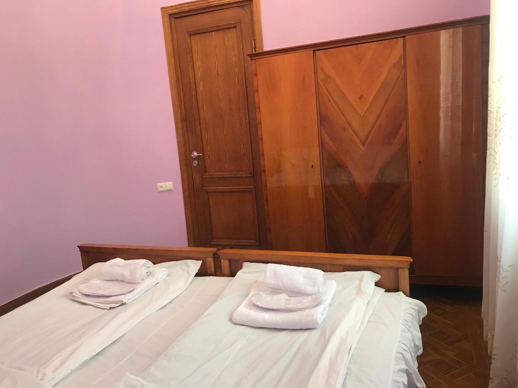 Wooden Museum Hotel Kutaisi Phòng bức ảnh